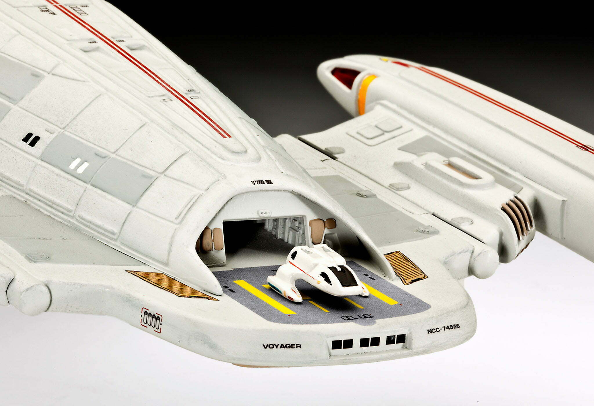 Model Kit - U.S.S. Voyager