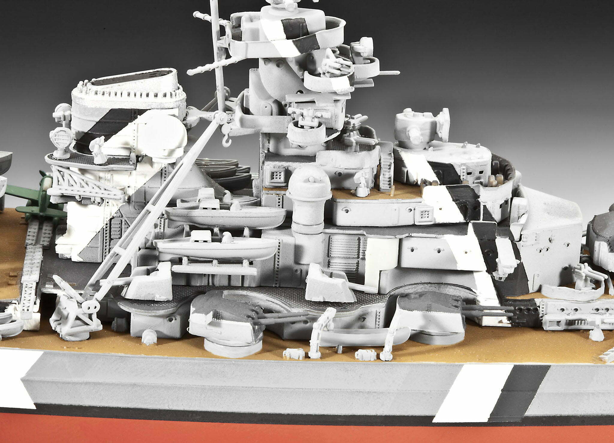 Model Kit - Battleship Bismarck