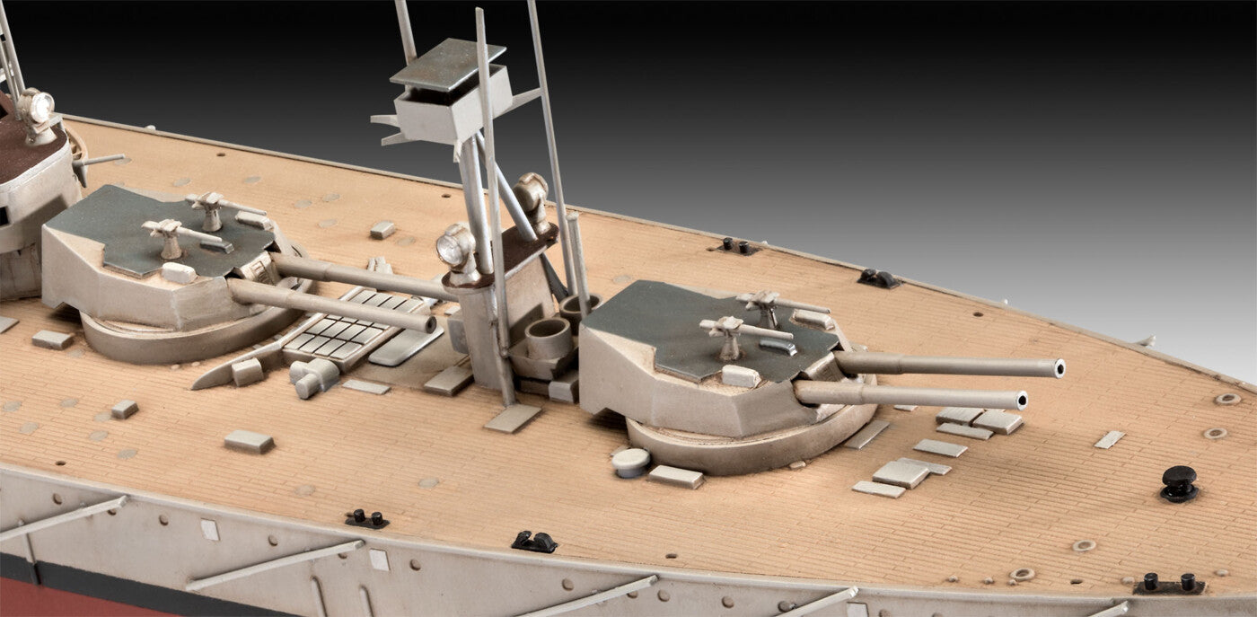 Model Kit - HMS Dreadnought