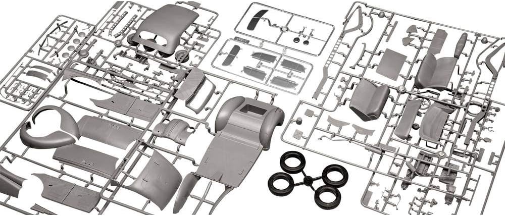 Model Kit - Luxury Class Car Admiral Saloon