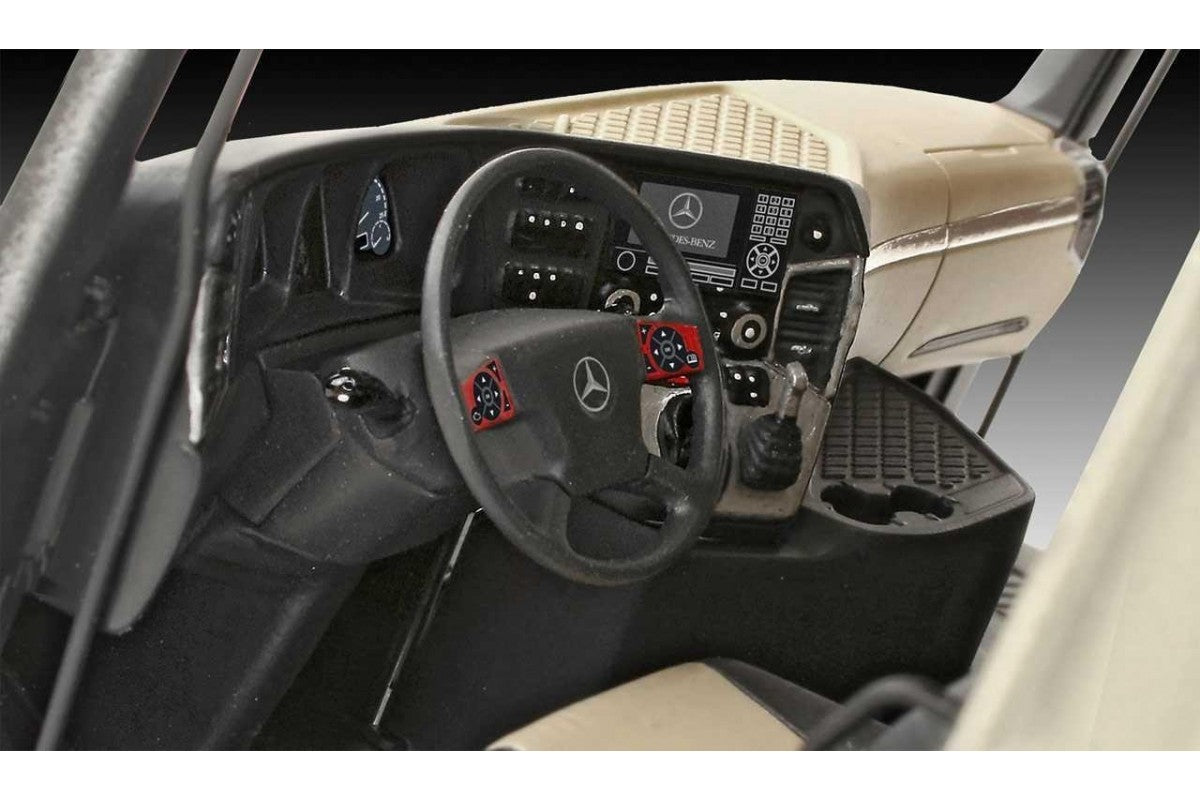 Model Kit - Mercedes-Benz Actros MP4